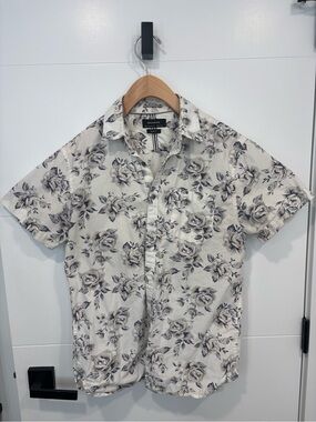 Club Room Men’s Short-Sleeve Floral Button-Down Shirt - Cream/Gray Floral